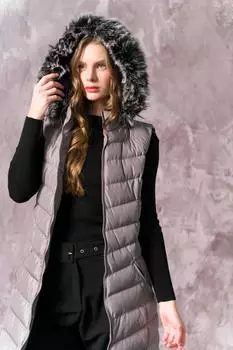 Длинный пуховик со съемным меховым капюшоном Серый Olcay