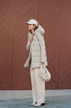 Длинный пуховик жилет ZARA, экрю