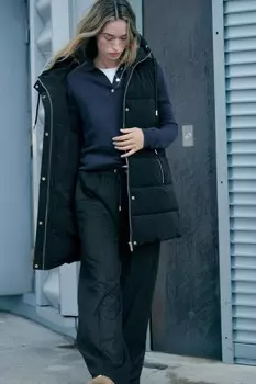 Длинный стеганый жилет ZARA, черный