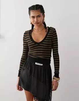 Длинный трикотажный топ Annora в золотую полоску Motel