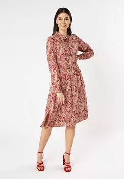 Дневное платье QUIOSQUE, красный