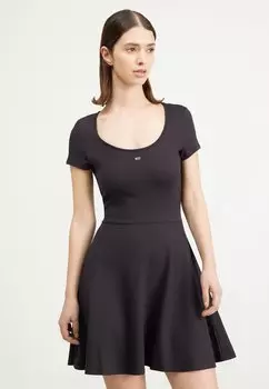дневное платье Tommy Jeans FIT & FLARE DRESS, черный