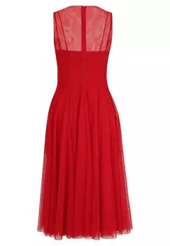 Дневное платье Vera Mont, красный
