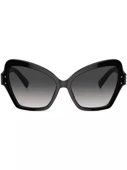 Dolce & Gabbana Eyewear солнцезащитные очки в оправе 'кошачий глаз', черный