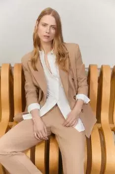 Двубортный удлиненный пиджак из эластичного крепа Rachel Stevens Oasis, бежевый