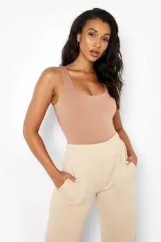 Двухслойное боди с овчным вырезом Boohoo, кэмел