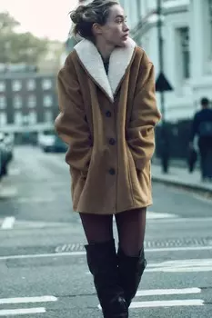 Двухстороннее полудиненное пальто ZARA, кэмел