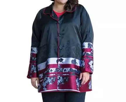 Двусторонний плащ большого размера в черном цвете Poppy On The Plus Side