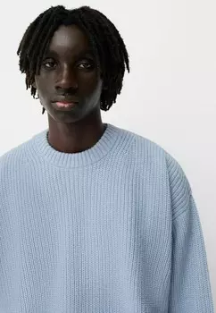 Джемпер Bershka, темно-синий