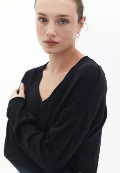 Джемпер BLENDED CROP OXXO, черный