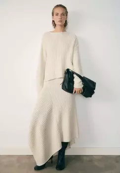 Джемпер GRANADO Mango, молочный