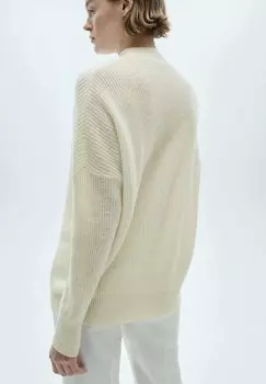 Джемпер HADES Mango, молочный