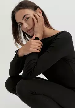 Джемпер hessnatur, черный