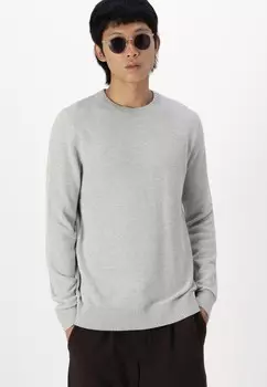Джемпер JJEGLOBE KNIT CREW NECK Jack & Jones, светло-серый