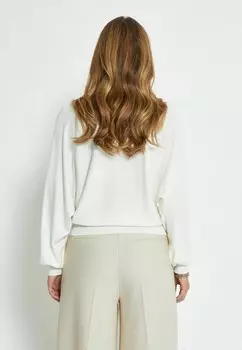 Джемпер Minus, белый