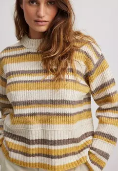 Джемпер NA-KD, светло-желтый