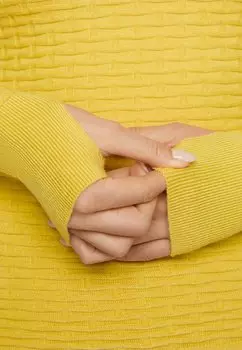 Джемпер OYSHO, желтый