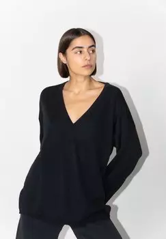 Джемпер Rhea., черный