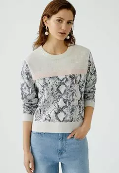 Джемпер SNAKE PRINT Oui, белый