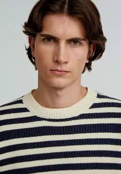 Джемпер STRIPES Scalpers, бежевый