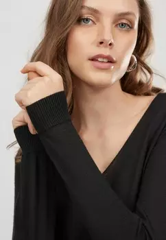 Джемпер V-NECK Falconeri, черный