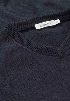 Джемпер V REGULAR hessnatur, синий