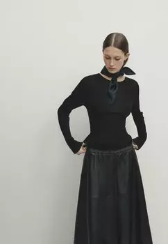 Джемпер вязаный EXTRA CREW NECK Massimo Dutti, цвет black