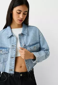 Джинсовая куртка Cropped Bershka, светло-голубая