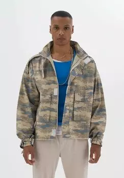 Джинсовая куртка Megaman, камуфляж