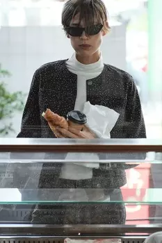 Джинсовая куртка с пайетками коллекция zw ZARA, серый