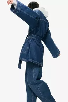 Джинсовая куртка с завязывающимся поясом H&M, синий