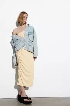 Джинсовая куртка trf с карманами ZARA, светло-синий