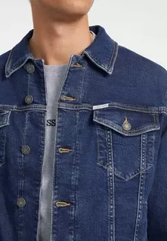 Джинсовая куртка TRUCKER Guess Jeans, синий