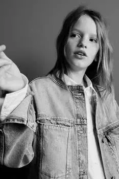 Джинсовая куртка ZARA, синий