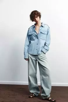 Джинсовая рубашка trf с эполетами ZARA, небесно-синий