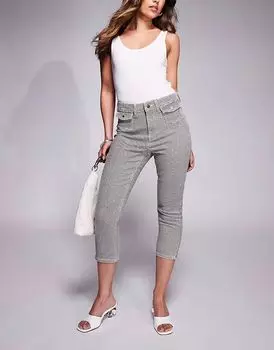 Джинсовые брюки-капри River Island в клетку черного цвета
