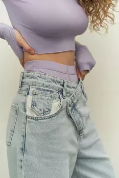 Джинсовые брюки Tansy ледяного цвета с карманами Mai Collection, синий