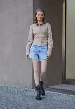 Джинсовые шорты Agolde