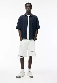 Джинсовые шорты BERMUDA PULL&BEAR, светло-голубой