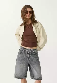 Джинсовые шорты D95 BERMUDA JORTS Stradivarius, цвет Grey Denim