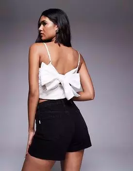 Джинсовые шорты со средней посадкой от Princess Polly Saldana в черном цвете