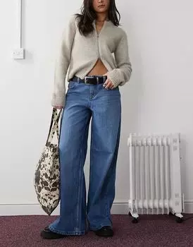 Джинсы Andy с низкой посадкой и широкими штанинами, средне-синего цвета Noisy May