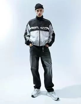 Джинсы Bershka 90s Straight, черный