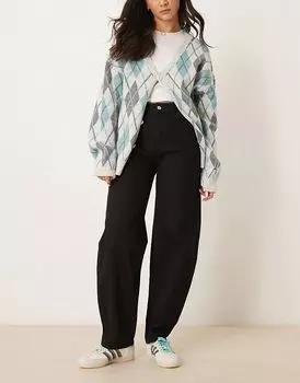 Джинсы-бочки сшитые по фигуре, цвет черный ASOS DESIGN
