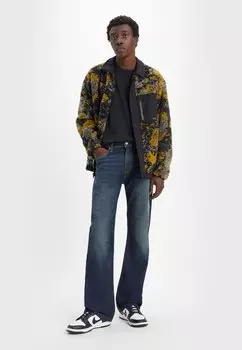 джинсы Bootcut 527 Standard Levi's, цвет comin round the mountain