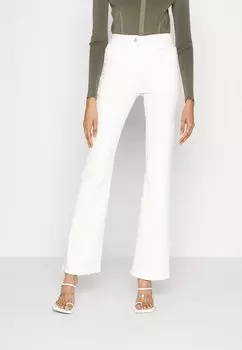 Джинсы Bootcut БРЮКИ БРЮКИ Patrizia Pepe, белый