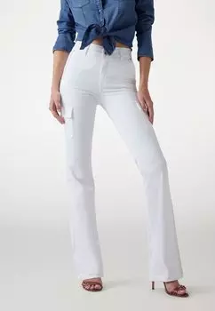 Джинсы Bootcut KORI CARGOHOSE STRETCHSATIN Guess, белый