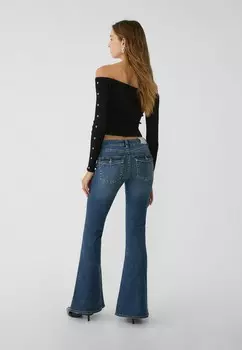 Джинсы Bootcut Stradivarius, синий