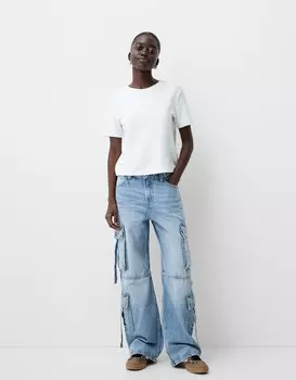 Джинсы карго с множеством карманов Bershka, голубой