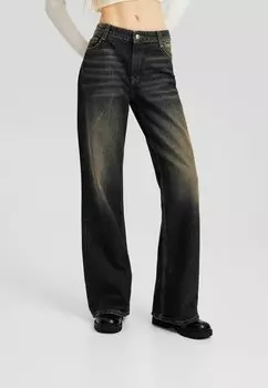 Джинсы-клеш Flared Bershka, черный